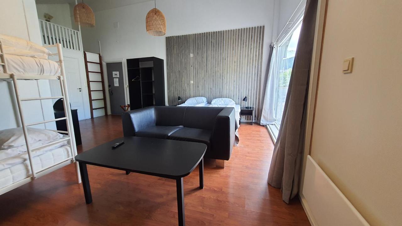 Systra Hotel Apartments Sjoholt Екстер'єр фото